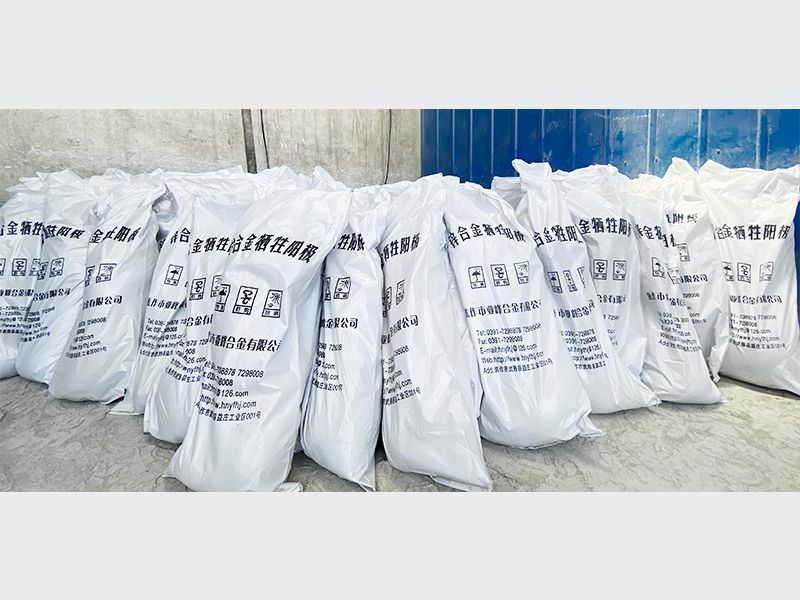 埋地管線，儲(chǔ)罐外壁及其它地下金屬結(jié)構(gòu)常用犧牲陽(yáng)極
